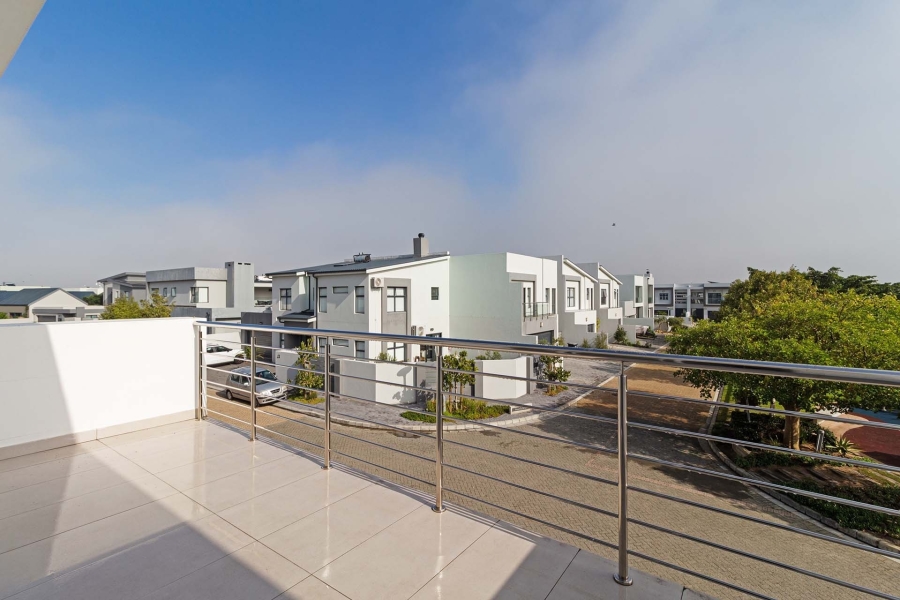 4 Bedroom Property for Sale in Sagewood Western Cape